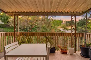 254 Sequoia Ct, Thousand Oaks, CA 91360 - Photo 2