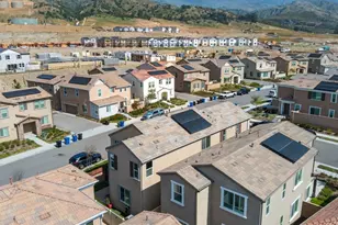 562 Kumquat Ct, Santa Paula, CA 93060 - Photo 40