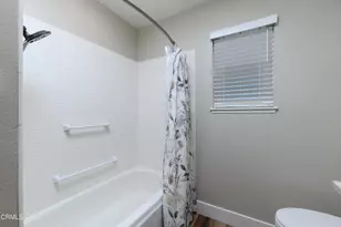 42308 Village 42, Camarillo, CA 93012 - Photo 22