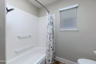 42308 Village 42, Camarillo, CA 93012 - Photo 24