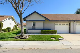 42308 Village 42, Camarillo, CA 93012 - Photo 4