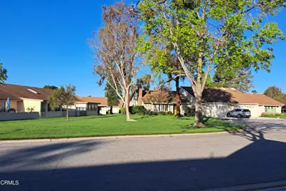 42308 Village 42, Camarillo, CA 93012 - Photo 2
