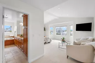 2521 Pierpont Blvd, Ventura, CA 93001 - Photo 16