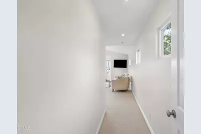 2521 Pierpont Boulevard, Ventura, CA 93001 - Photo 16