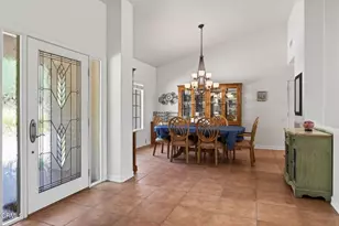 701 Montclair Dr, Santa Paula, CA 93060 - Photo 16