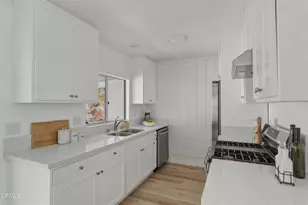 160 W Fiesta Green, Port Hueneme, CA 93041 - Photo 18