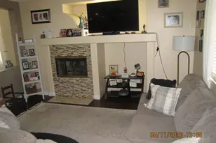 922 Hinckley Ln, Fillmore, CA 93015 - Photo 8