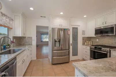 2849 Los Nogales Avenue, Camarillo, CA 93010 - Photo 12