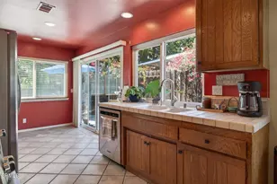 1570 Burning Tree Dr, Thousand Oaks, CA 91362 - Photo 12