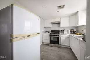 818 Decatur, Bakersfield, CA 93308 - Photo 6