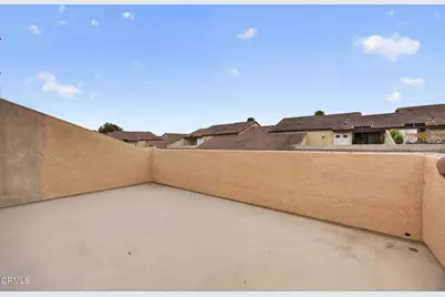 176 Fashion Park Place, Oxnard, CA 93033 - Photo 22