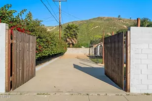 1400 Cameron St, Ventura, CA 93001 - Photo 30