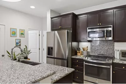 11390 Citrus Drive #102, Ventura, CA 93004 - Photo 10
