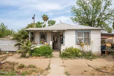 628 E 3rd Street, Bakersfield, CA 93307 - Photo 2