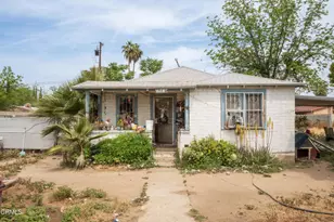 628 E 3rd St, Bakersfield, CA 93307 - Photo 2