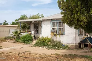 628 E 3rd St, Bakersfield, CA 93307 - Photo 4