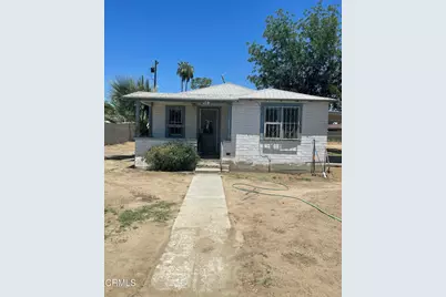 628 E 3rd Street, Bakersfield, CA 93307 - Photo 2