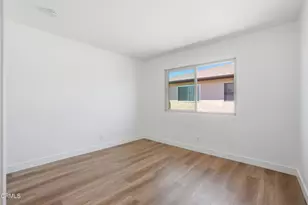 2057 Calle La Sombra, Simi Valley, CA 93063 - Photo 18