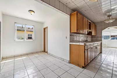 7032 San Vincente Street, Paramount, CA 90723 - Photo 16