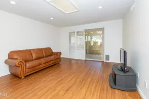 1106 Village 1 #-, Camarillo, CA 93012 - Photo 8