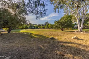 560 Riverside Rd, Oak View, CA 93022 - Photo 10