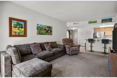 2003 Blackberry Circle, Oxnard, CA 93036 - Photo 4