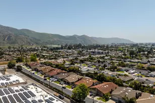 220 Elizabeth Ct, Santa Paula, CA 93060 - Photo 32