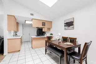 220 Elizabeth Ct, Santa Paula, CA 93060 - Photo 10