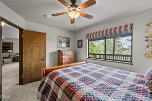 864 Nadelhorn Dr, Lake Arrowhead, CA 92352 - Photo 22