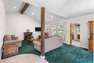 22109 Village 22, Camarillo, CA 93012 - Photo 8