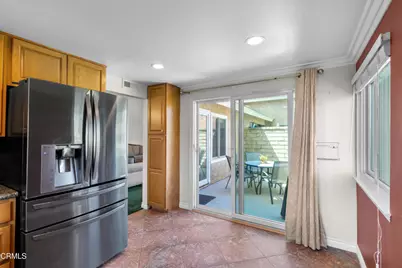 22109 Village 22, Camarillo, CA 93012 - Photo 10