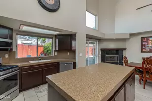 3700 Tracey Ct, Bakersfield, CA 93311 - Photo 14