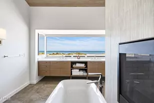 3281 Ocean Dr, Oxnard, CA 93035 - Photo 44