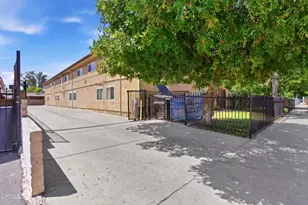 9051 Cedros Ave, Panorama City, CA 91402 - Photo 2