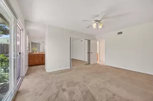 1076 Beechwood St, Camarillo, CA 93010 - Photo 32