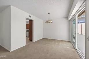 1076 Beechwood St, Camarillo, CA 93010 - Photo 10