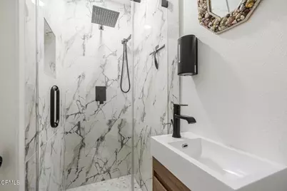4949 Nautilus Street #B, Oxnard, CA 93035 - Photo 14