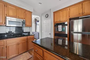4896 Caminito Mirador, Camarillo, CA 93012 - Photo 12