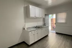 939 S Lorena St, Los Angeles, CA 90023 - Photo 8
