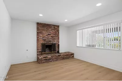 151 W Bay Boulevard, Port Hueneme, CA 93041 - Photo 4