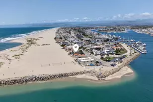 3009 Ocean Dr, Oxnard, CA 93035 - Photo 2