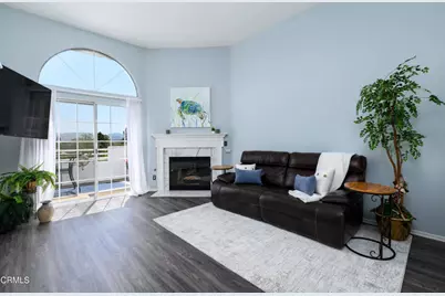 2623 Antonio Drive #306, Camarillo, CA 93010 - Photo 2
