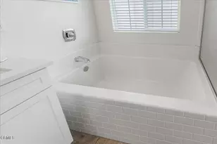 484 Tibbetts St, Santa Paula, CA 93060 - Photo 28