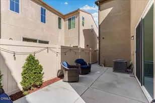 484 Tibbetts St, Santa Paula, CA 93060 - Photo 36