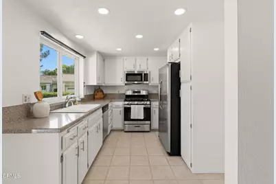 6091 Irena Avenue, Camarillo, CA 93012 - Photo 8