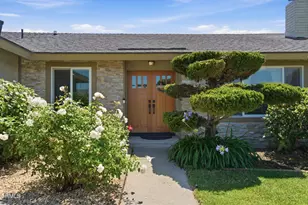 310 Foxglove Pl, Oxnard, CA 93036 - Photo 2