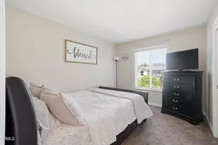 310 Foxglove Pl, Oxnard, CA 93036 - Photo 16