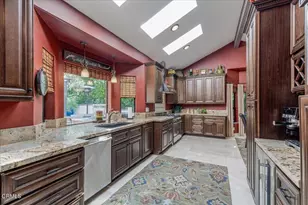 317 El Tuaca Ct, Camarillo, CA 93010 - Photo 14
