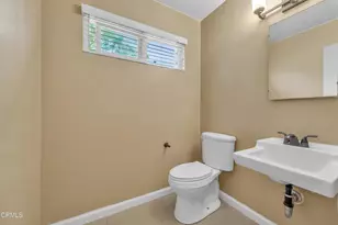 252 W Columbia Rd, Thousand Oaks, CA 91360 - Photo 12