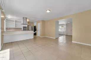252 W Columbia Rd, Thousand Oaks, CA 91360 - Photo 10